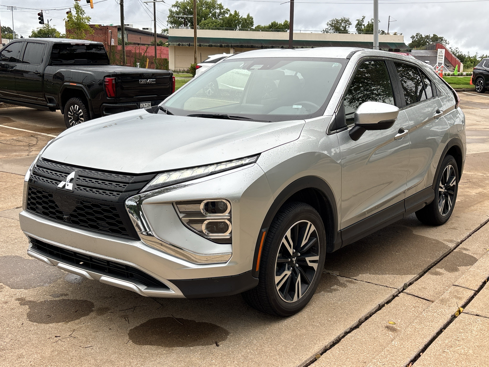 Used 2025 Mitsubishi Eclipse Cross SE AWD/4WD image 4
