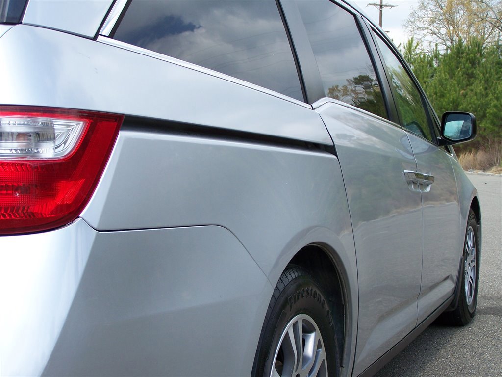 Used 2012 Honda Odyssey EX image 21