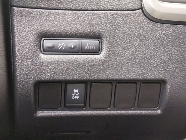 Used 2017 Nissan Murano SV image 19