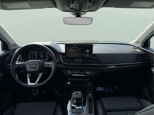 Certified 2025 Audi Q5 2.0T Premium Plus w/ Premium Plus Package image 9