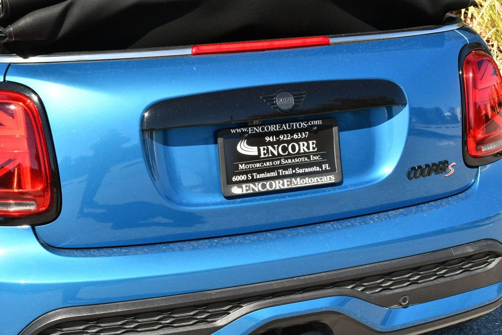 Used 2022 MINI Cooper S image 9