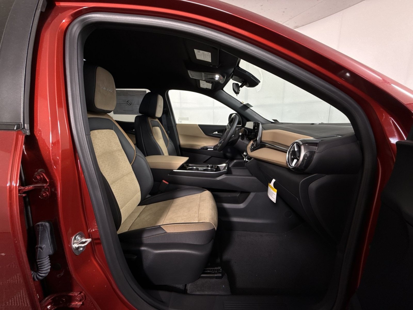 New 2026 Chevrolet Equinox ACTIV FWD image 26