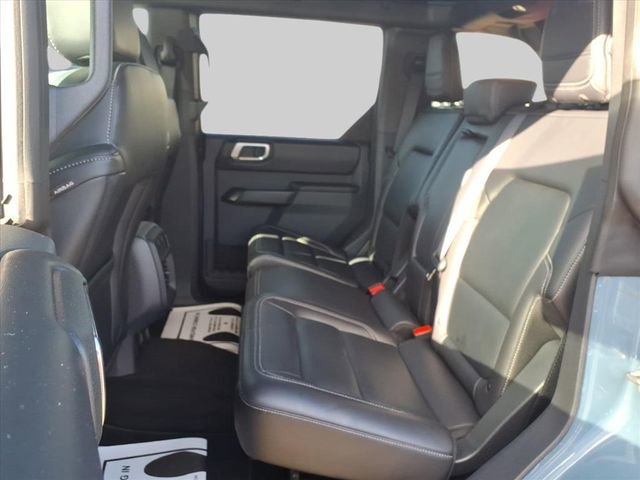 Used 2025 Ford Bronco Outer Banks image 10