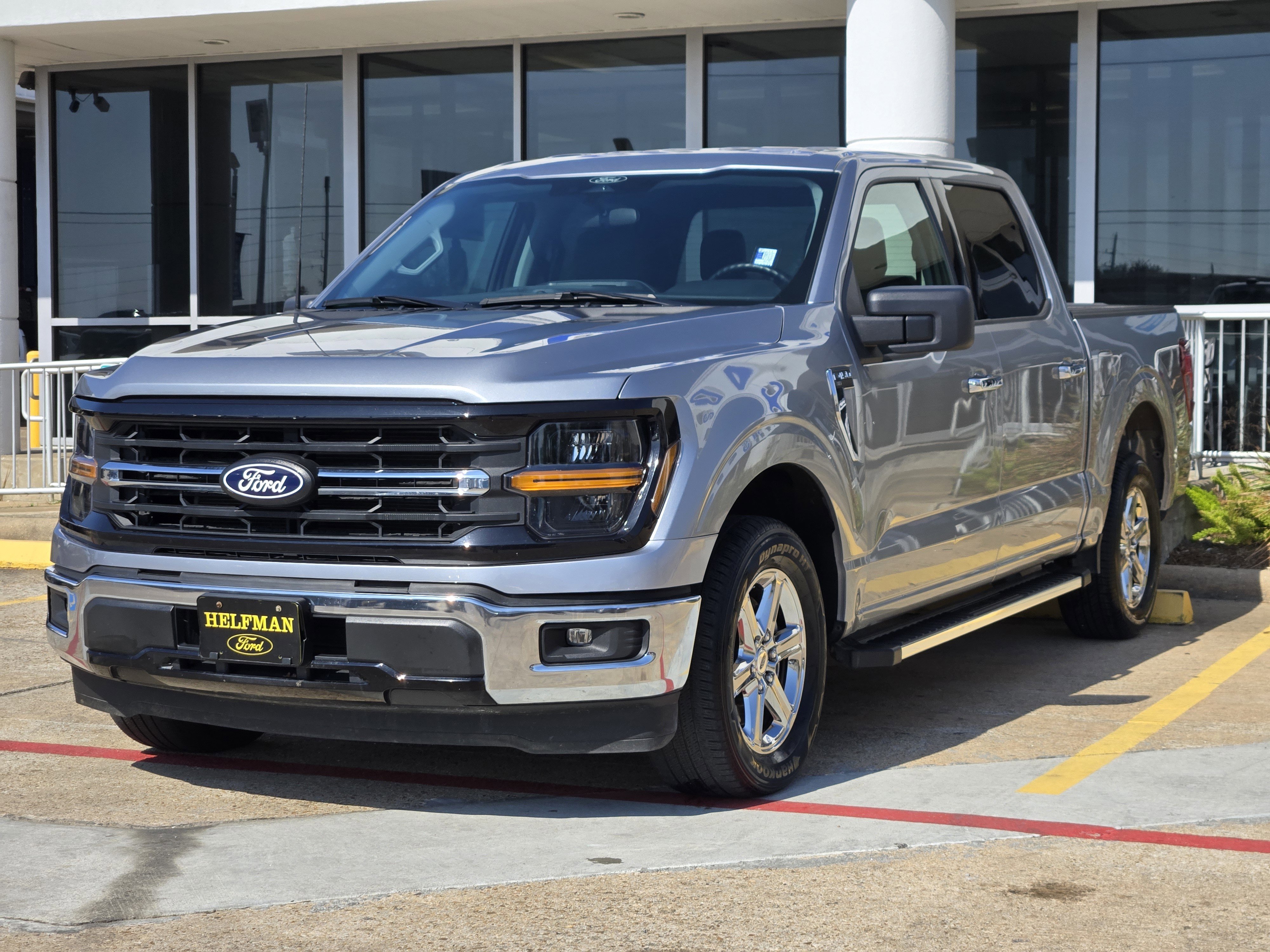 Used 2025 Ford F150 XLT w/ Equipment Group 301A Standard image 2