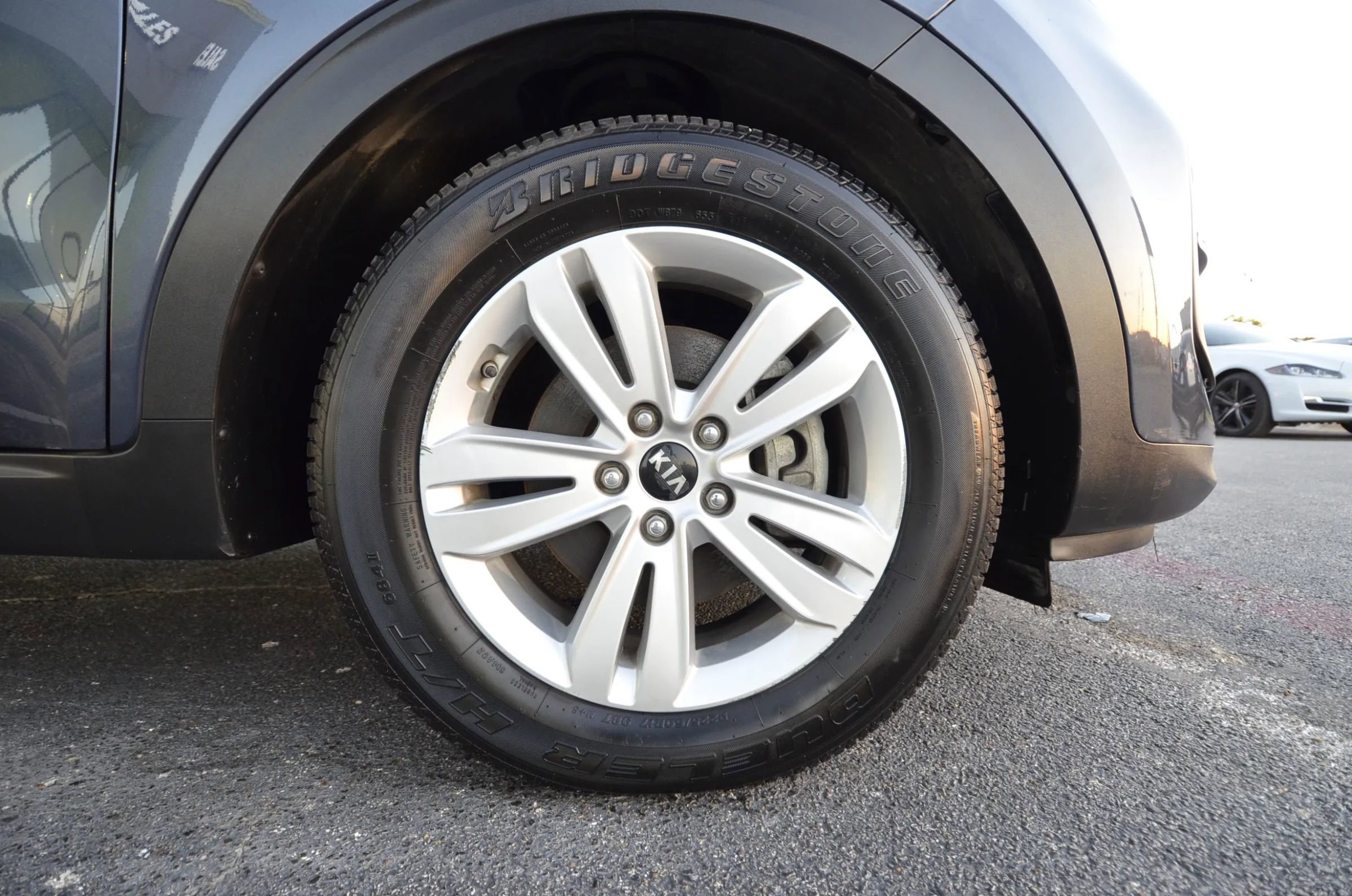 Used 2018 Kia Sportage LX w/ LX Technology Package image 49