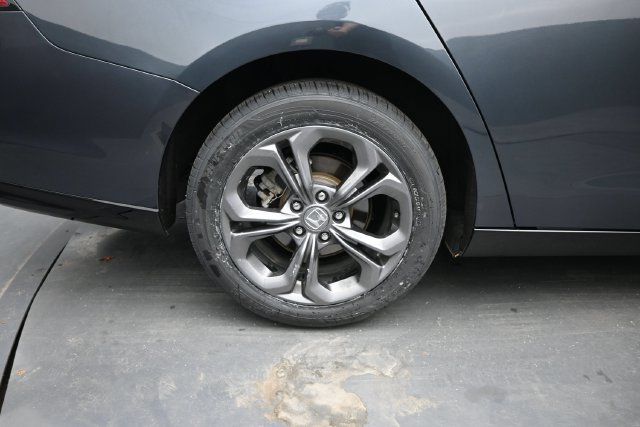 Used 2025 Honda Accord EX-L image 41