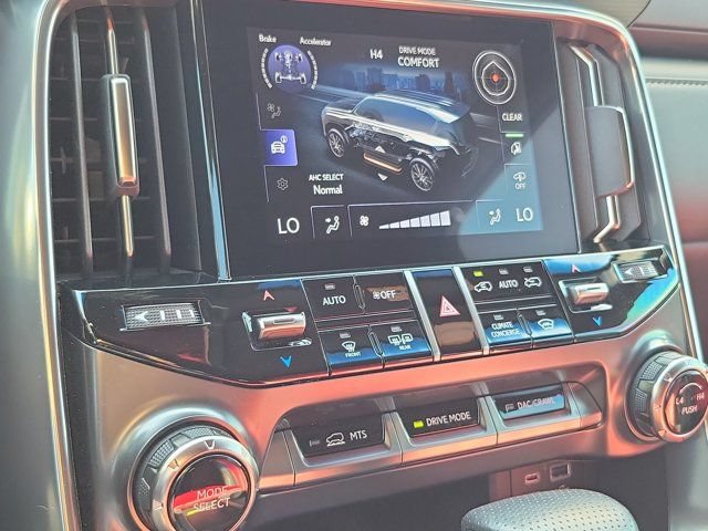 Used 2024 Lexus LX 600 F Sport AWD/4WD image 29