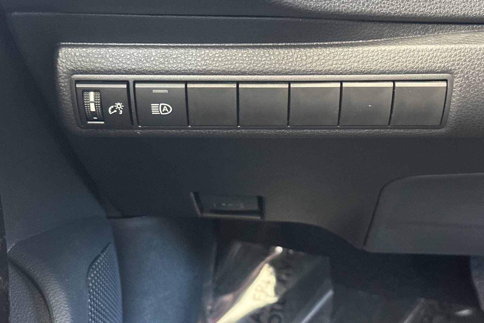 New 2027 Toyota Corolla XSE FWD image 30