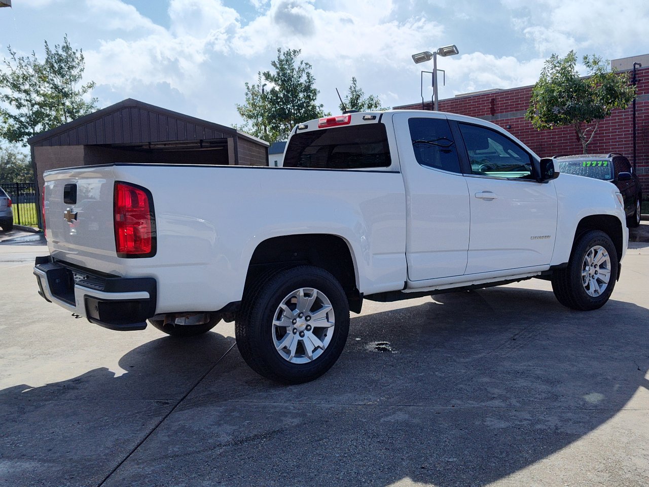 Used 2020 Chevrolet Colorado LT w/ Safety Package image 5