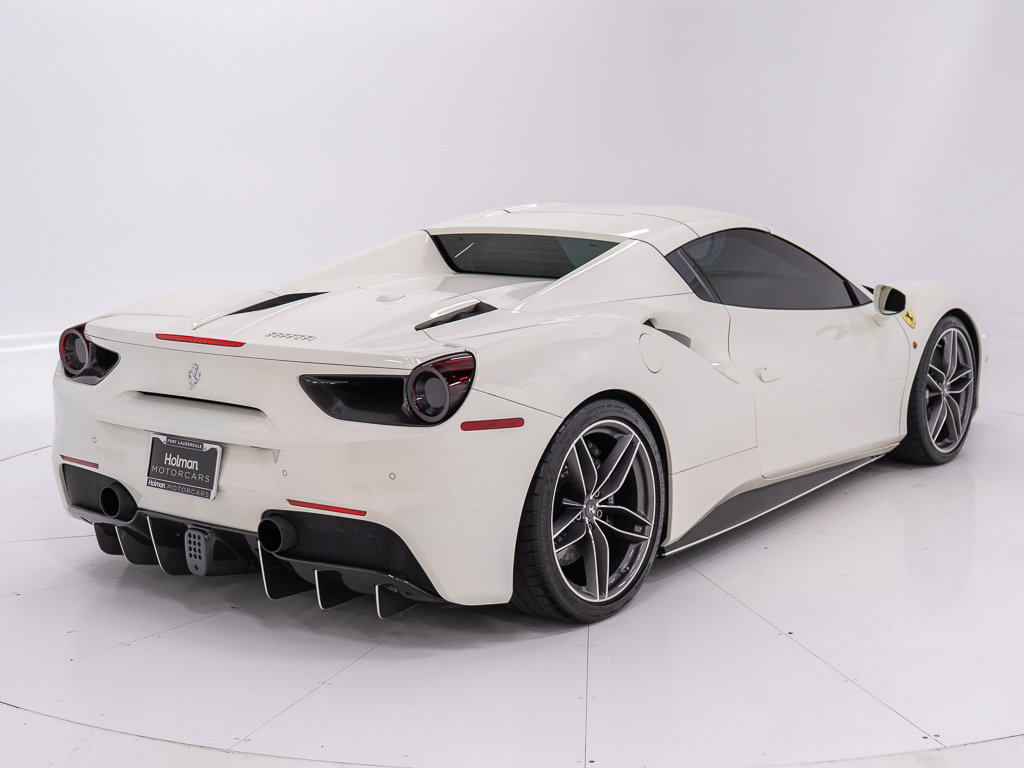 Used 2018 Ferrari 488 Spider RWD image 14