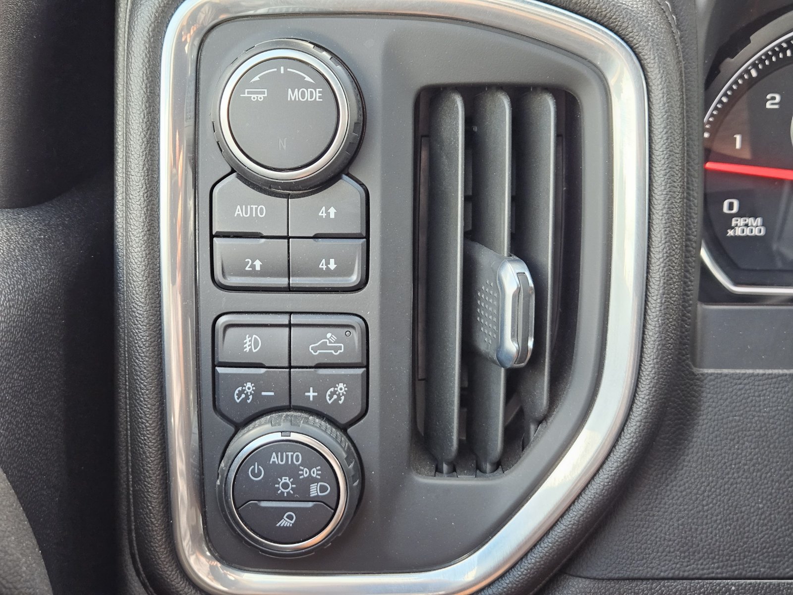 Used 2022 Chevrolet Silverado 2500 LTZ w/ LTZ Texas Edition AWD/4WD image 26
