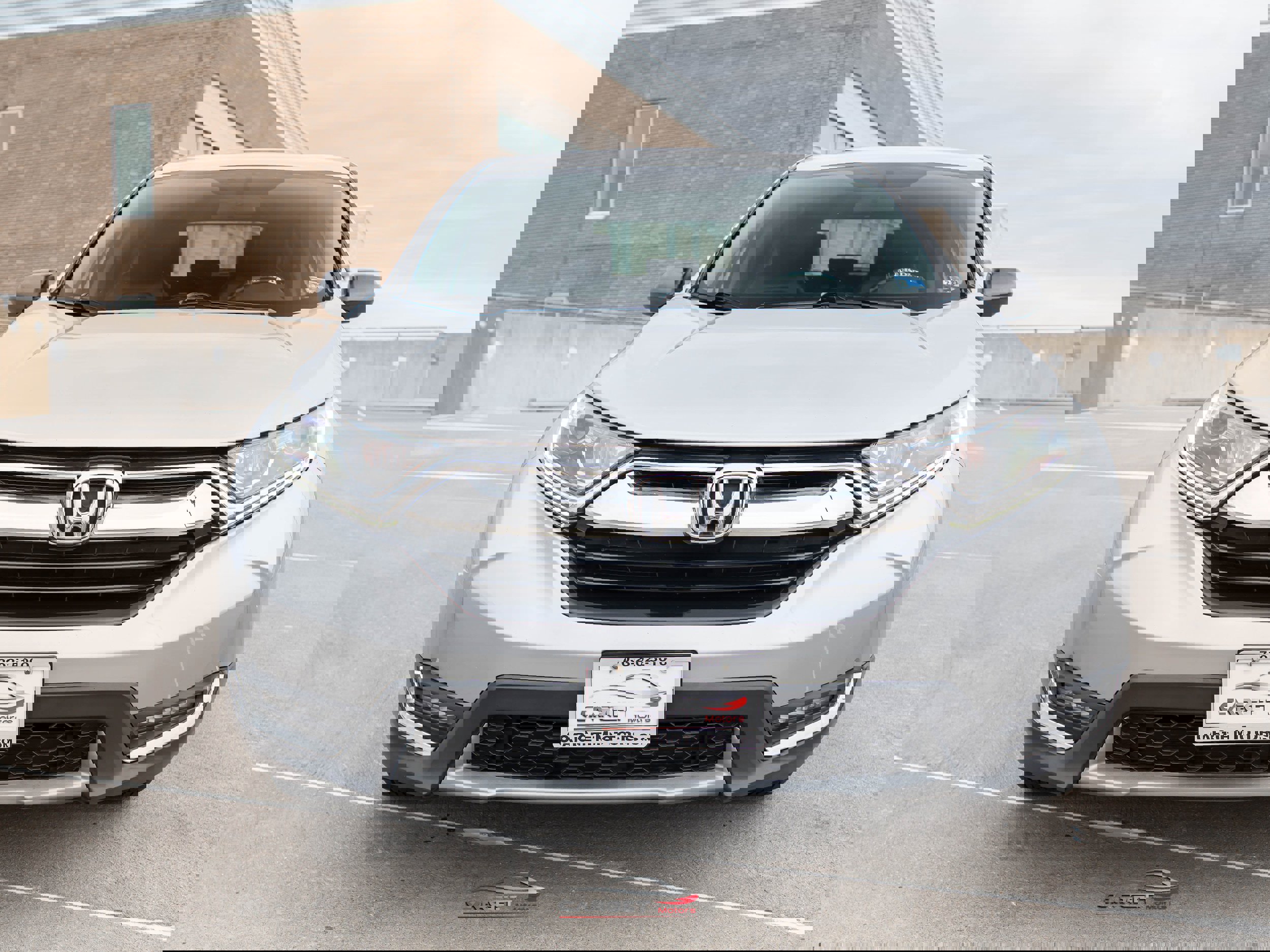 Used 2019 Honda CR-V LX image 2