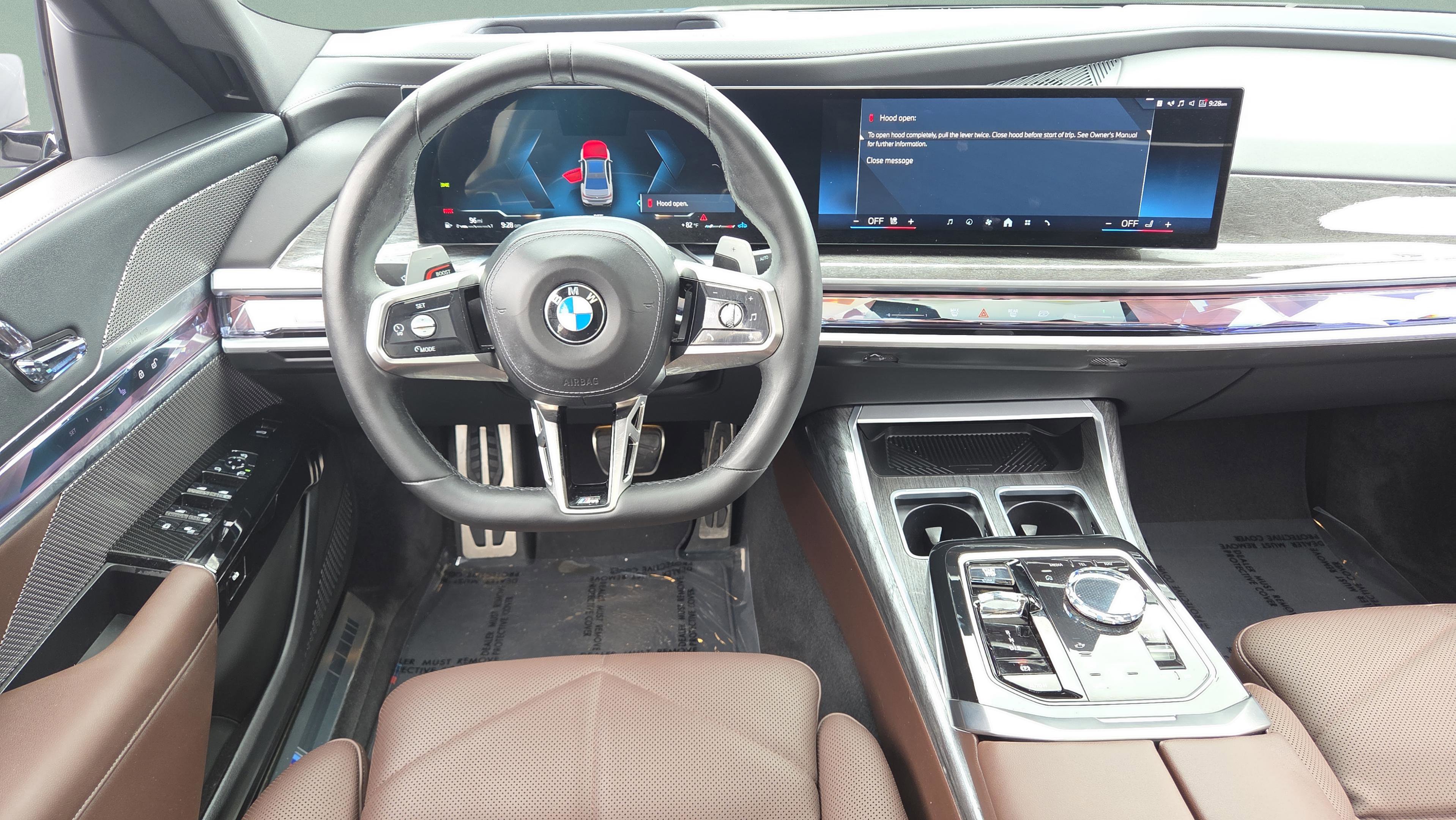 Used 2024 BMW 740i xDrive w/ Premium Package AWD/4WD image 11
