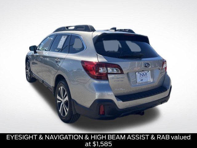 Used 2018 Subaru Outback 3.6R Limited AWD/4WD image 3