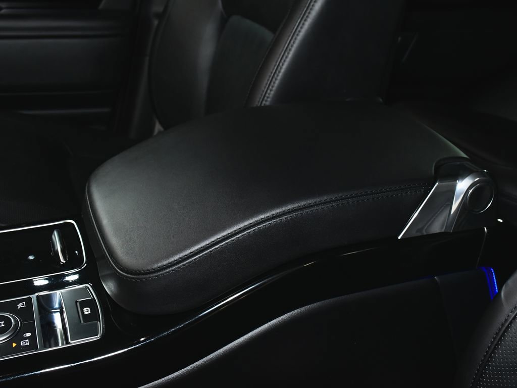 Used 2022 Land Rover Range Rover Westminster Edition image 46