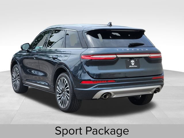 Certified 2022 Lincoln Corsair Reserve w/ Equipment Group 201A AWD/4WD image 8