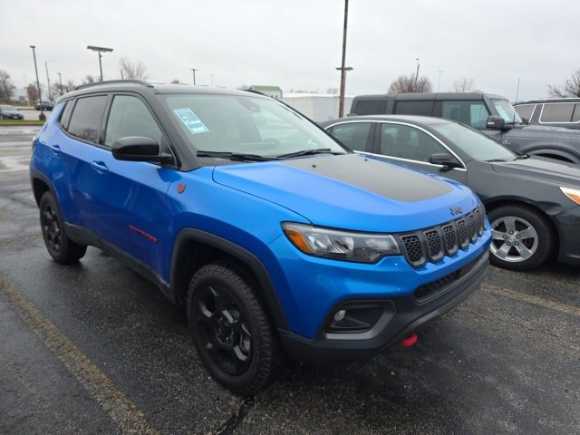 Used 2023 Jeep Compass Trailhawk w/ Trailhawk Convenience Group image 5