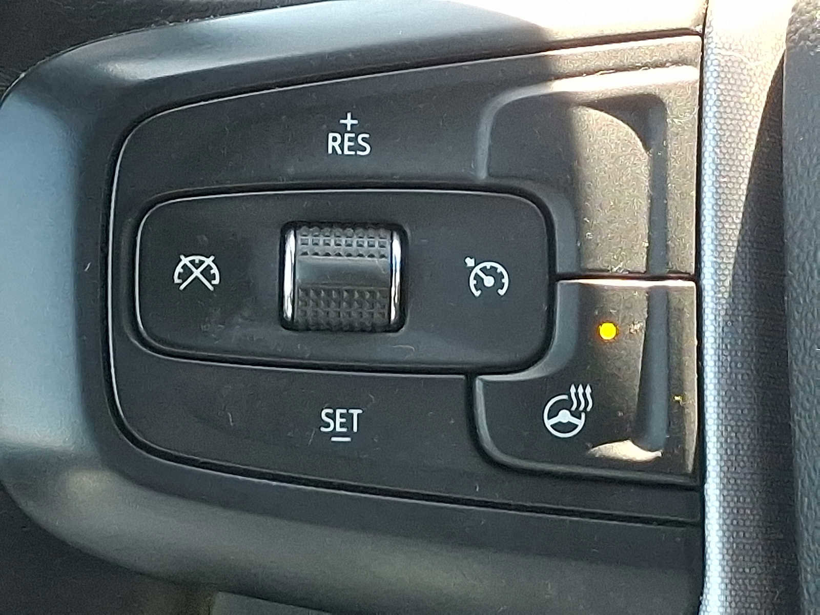 Used 2022 GMC Sierra 2500 SLE w/ SLE Convenience Package AWD/4WD image 21