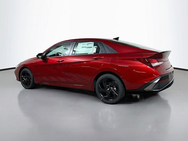 Certified 2026 Hyundai Elantra Sport FWD image 5