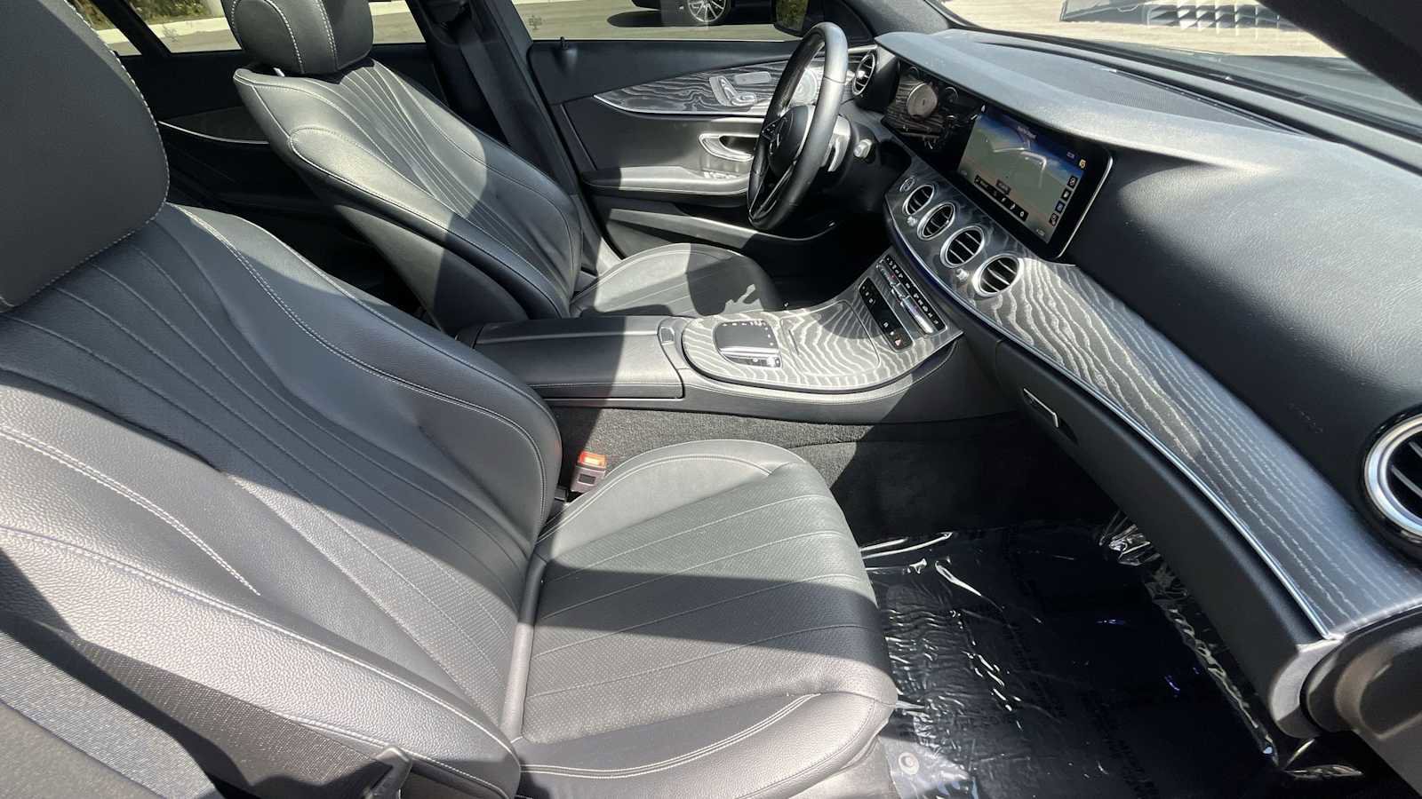 Used 2021 Mercedes-Benz E 350 4MATIC Sedan image 11