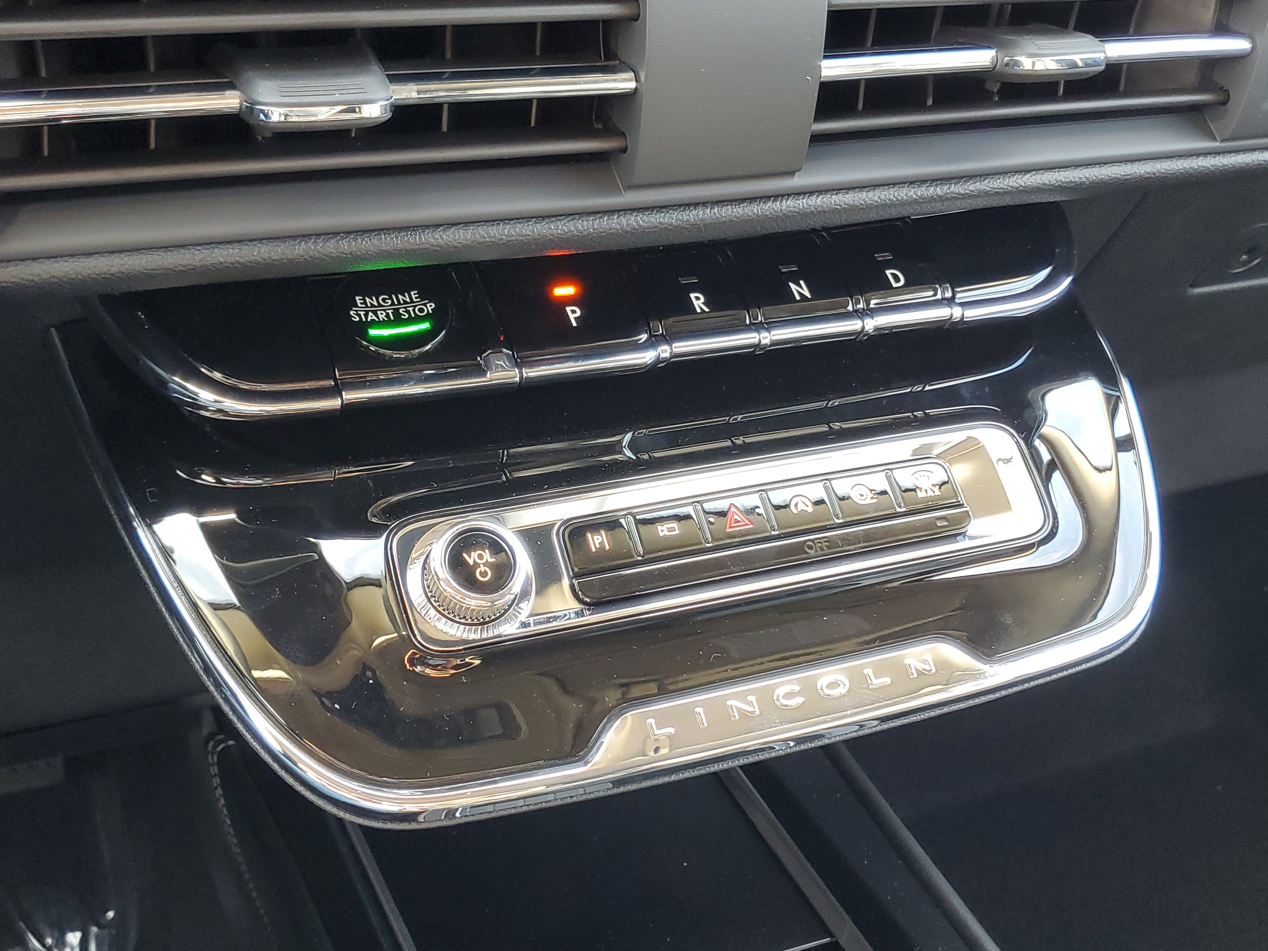 New 2026 Lincoln Corsair Reserve w/ Jet Appearance Package image 22