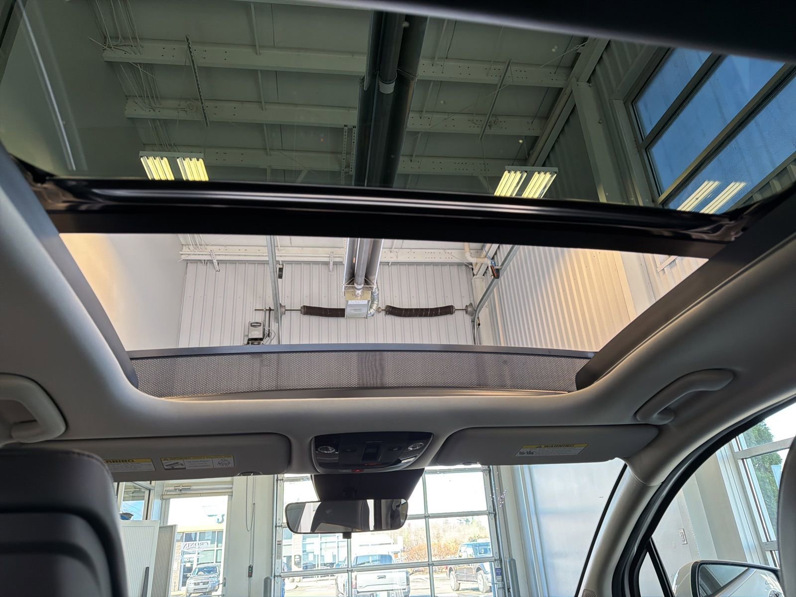 New 2026 Kia Sportage EX image 31