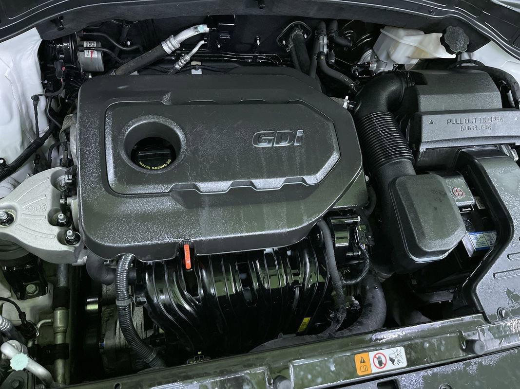 Used 2017 Hyundai Santa Fe Sport image 29