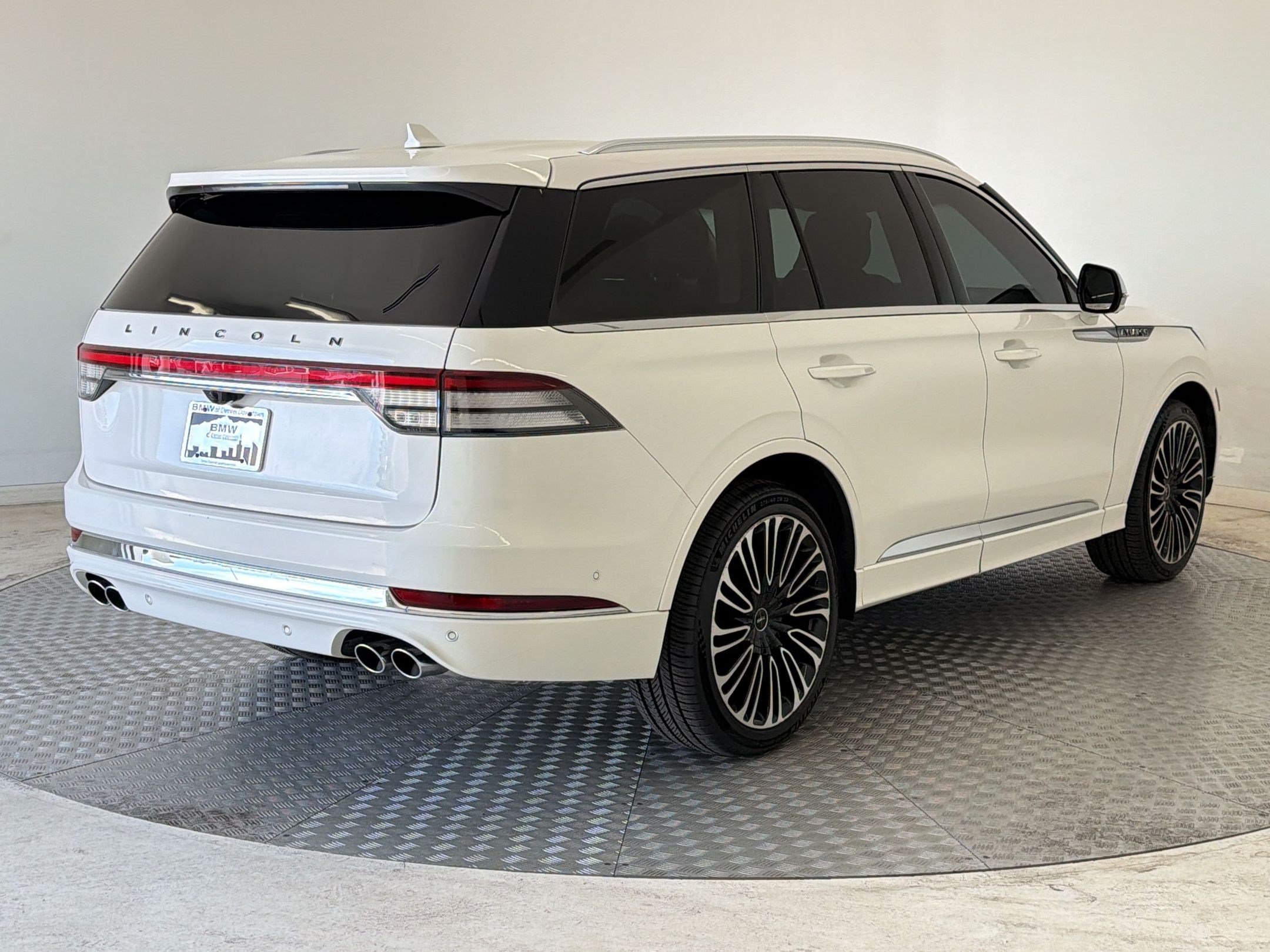 Used 2020 Lincoln Aviator Black Label w/ Dynamic Handling Package AWD/4WD image 9