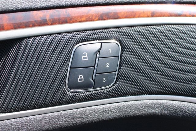 Used 2014 Lincoln MKZ Hybrid w/ Equipment Group 202A Reserve image 12