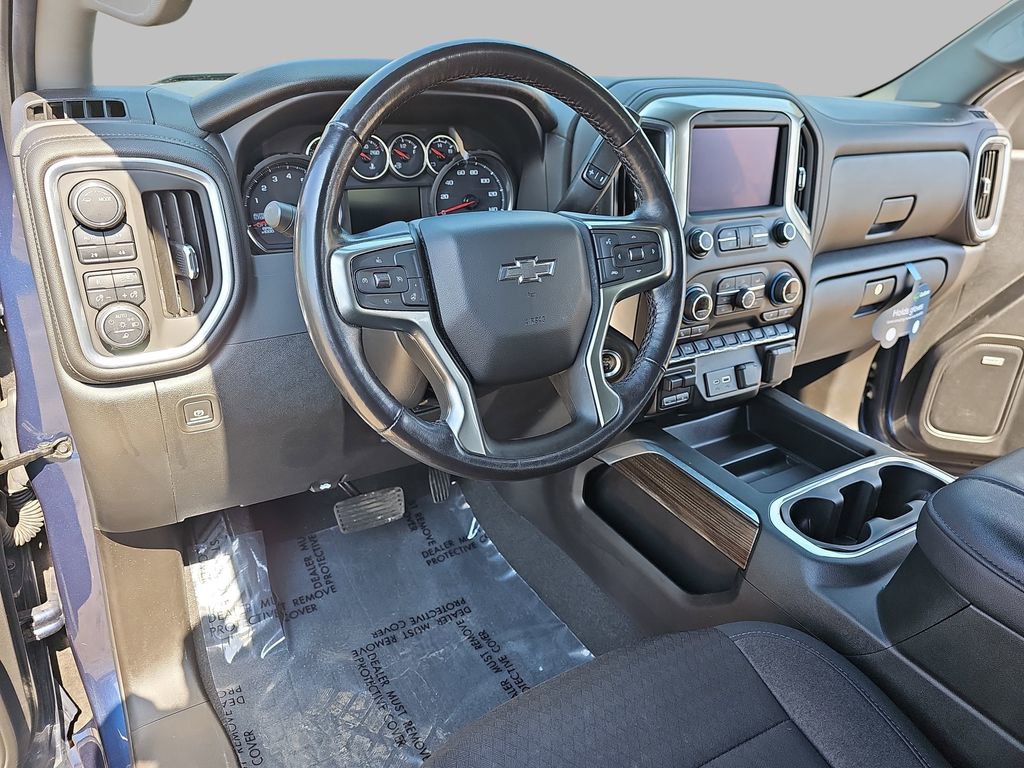 Certified 2021 Chevrolet Silverado 1500 LT Trail Boss w/ Convenience Package II AWD/4WD image 18