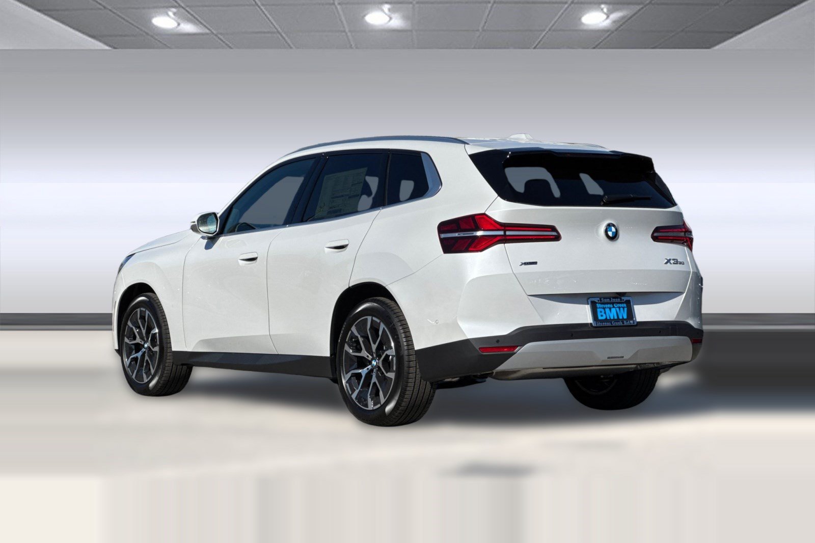 Used 2026 BMW X3 xDrive30i w/ Premium Package AWD/4WD image 3