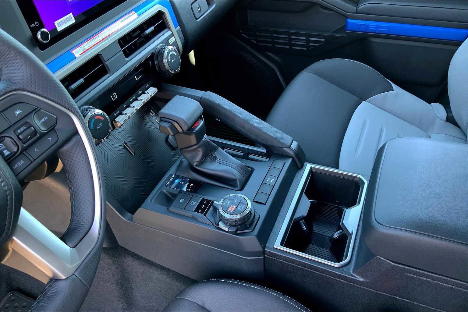 New 2025 Toyota Tacoma TRD Off-Road image 7