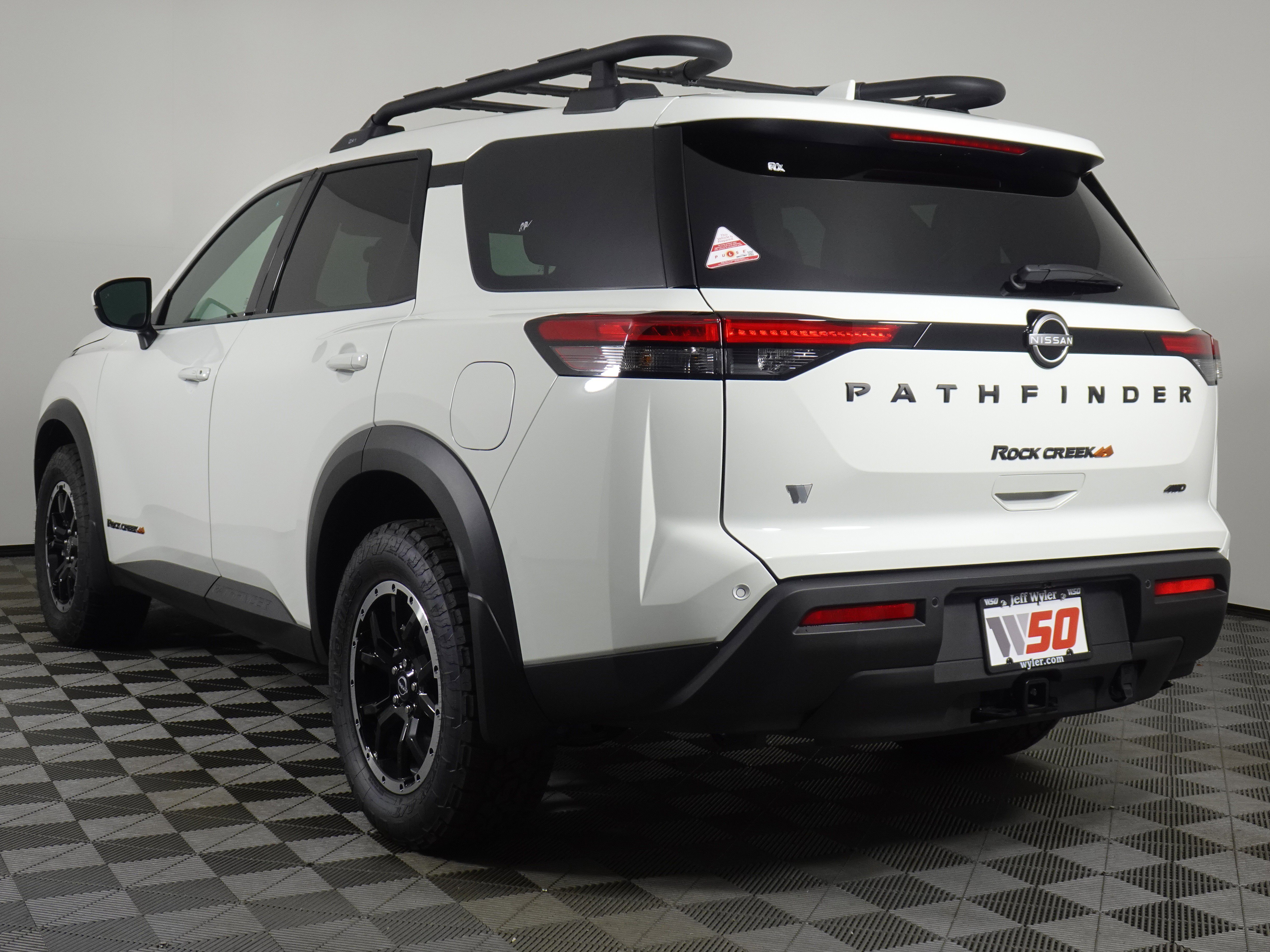 New 2025 Nissan Pathfinder Rock Creek image 16