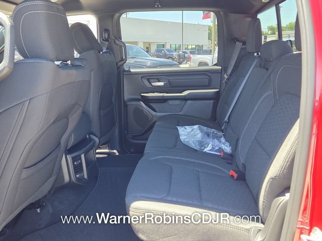 New 2026 RAM 1500 Express AWD/4WD image 6