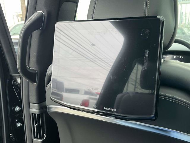 New 2026 Jeep Grand Wagoneer L Summit image 18