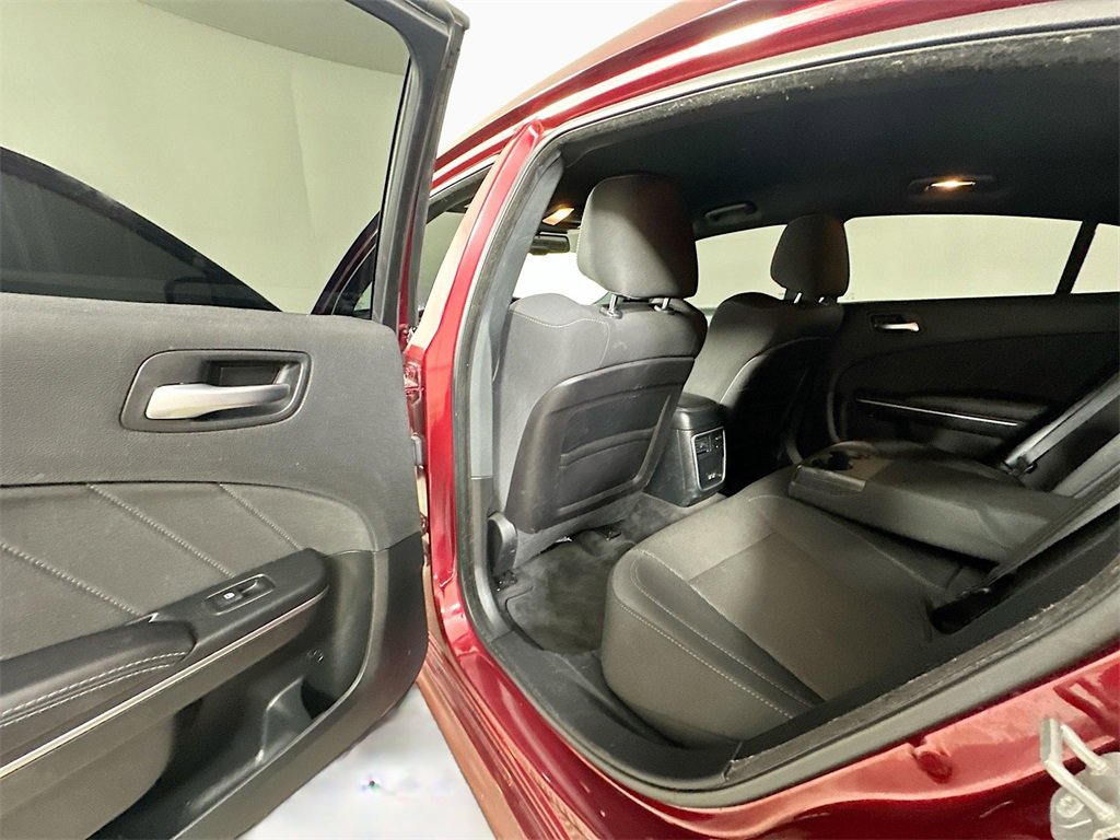 Used 2018 Dodge Charger R/T Scat Pack image 14