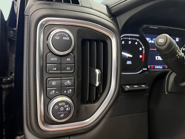 Used 2021 GMC Sierra 1500 Denali w/ Denali Ultimate Package AWD/4WD image 21