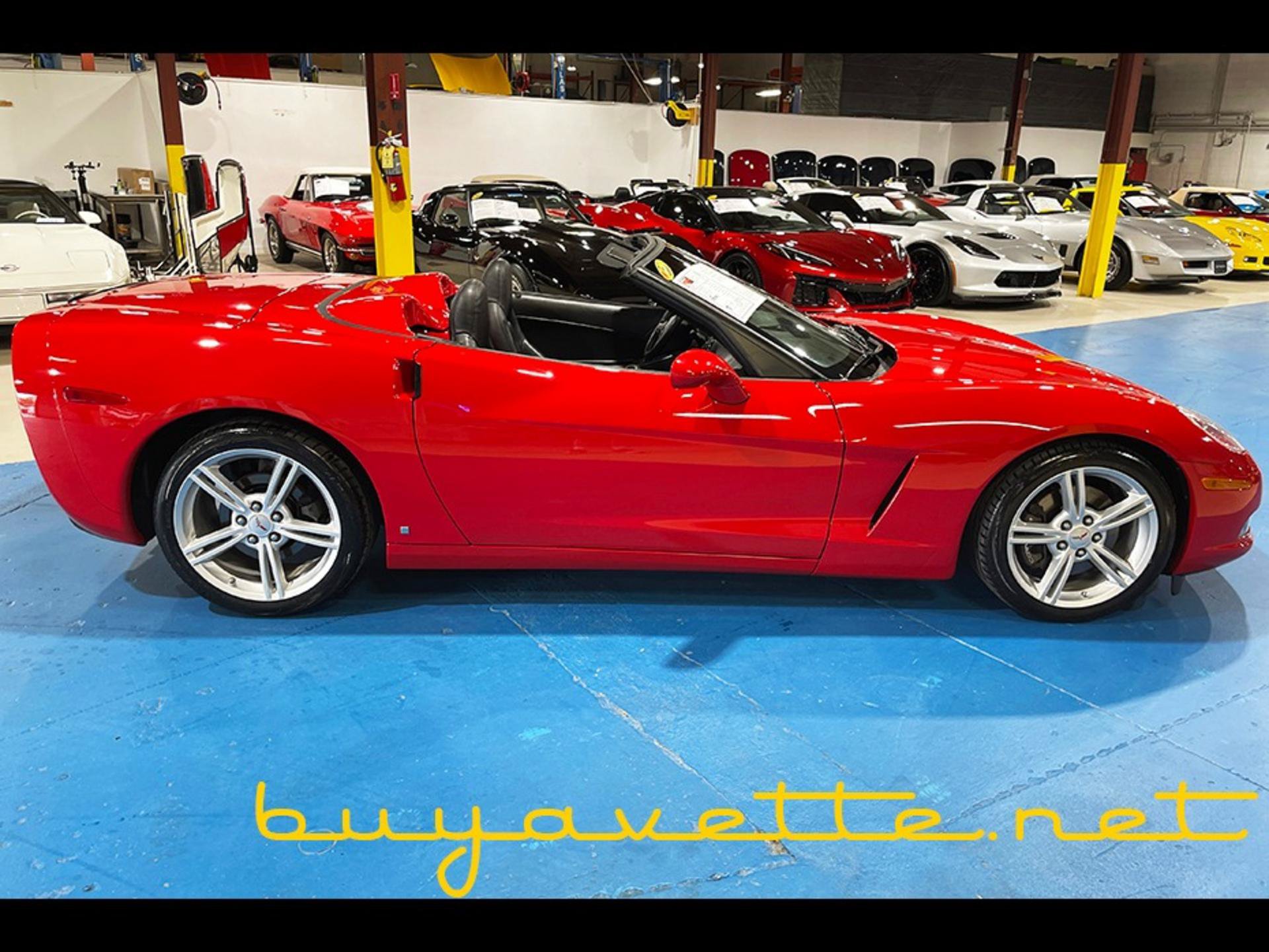 Used 2008 Chevrolet Corvette Convertible RWD image 9