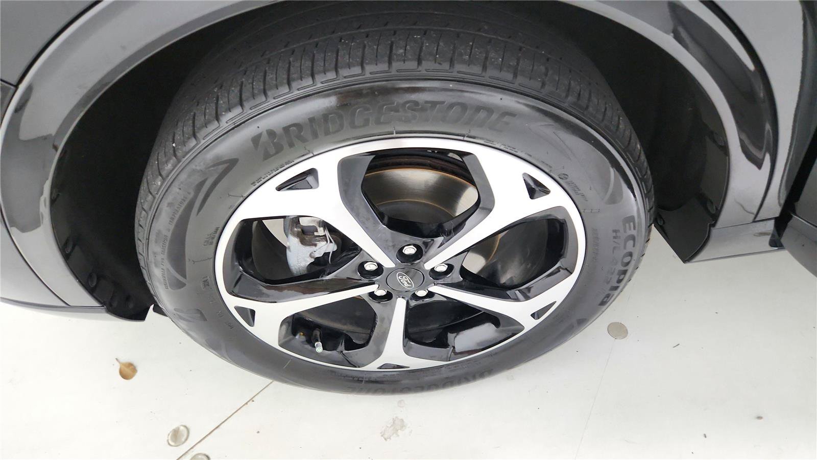 Used 2025 Ford Escape ST-Line Elite AWD/4WD image 37