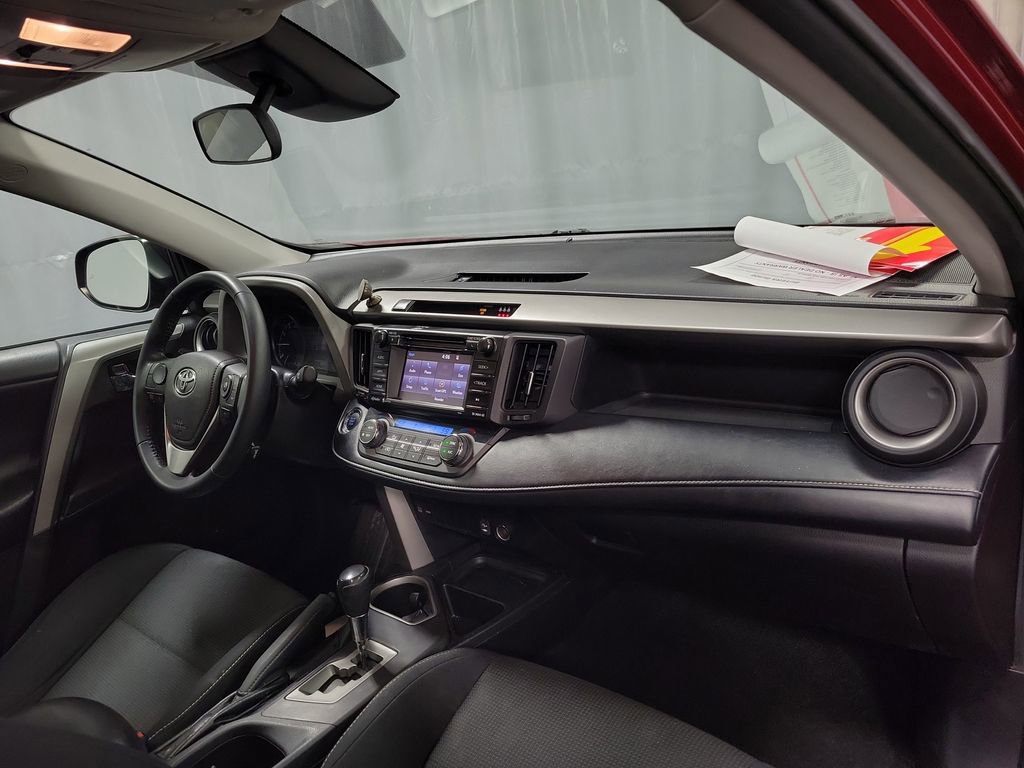 Used 2018 Toyota RAV4 XLE image 26