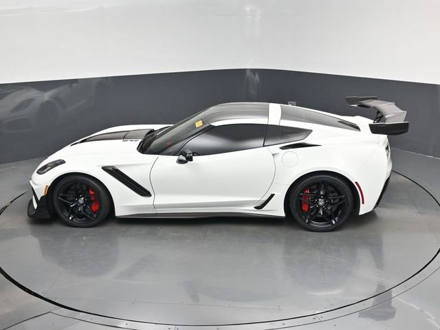 Used 2019 Chevrolet Corvette ZR1 RWD image 14