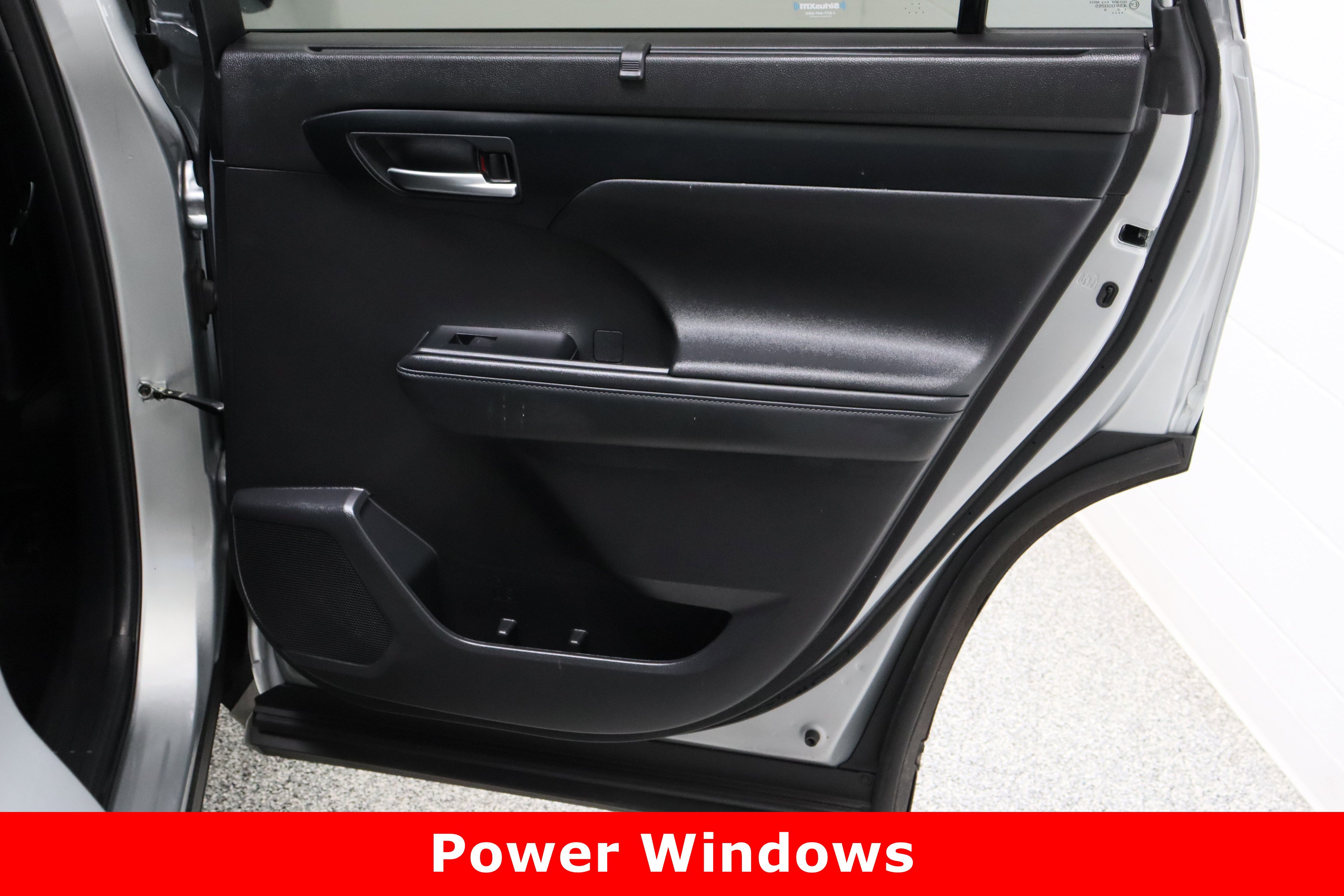 Used 2023 Toyota Highlander XSE image 37