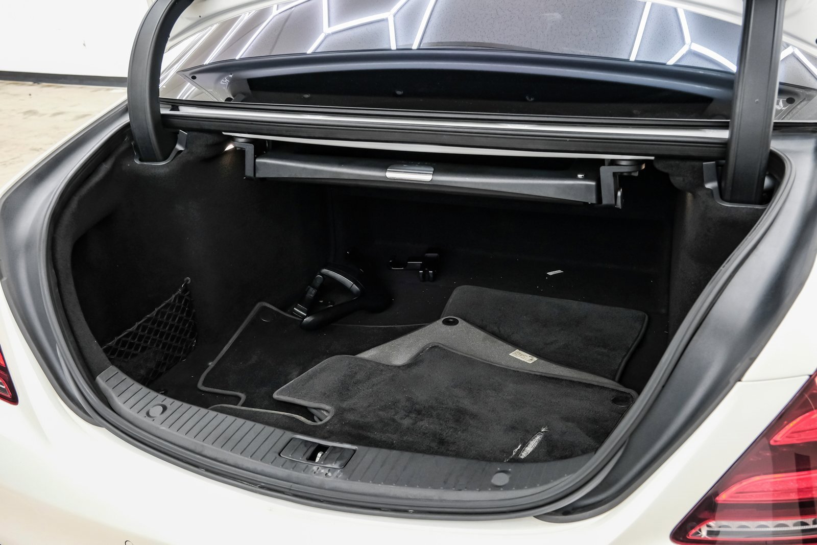 Used 2019 Mercedes-Benz S 450 Sedan image 73