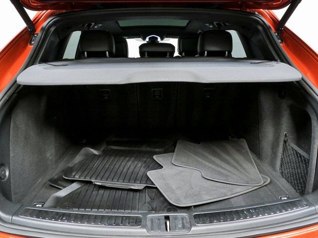 Certified 2022 Porsche Macan GTS w/ Premium Package Plus image 31