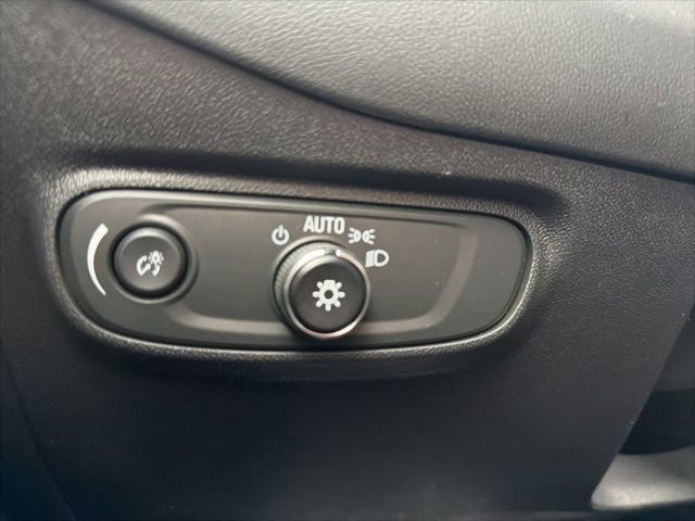 Used 2024 Chevrolet Equinox LT w/ LPO, Floor Liner Package image 39