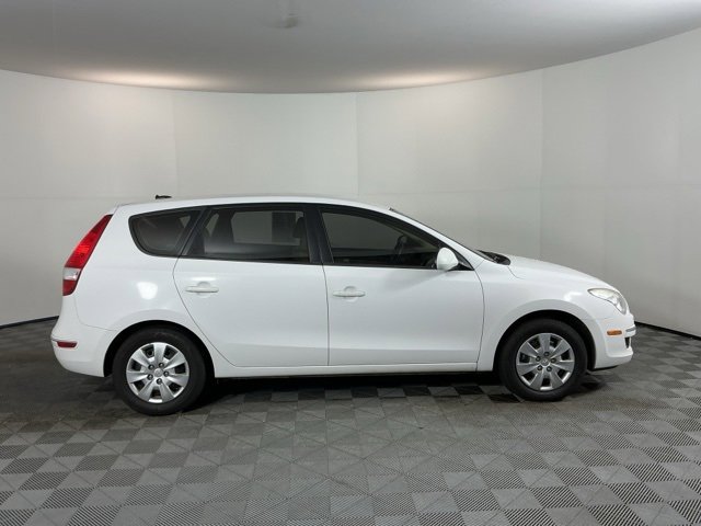 Used 2011 Hyundai Elantra GLS image 4