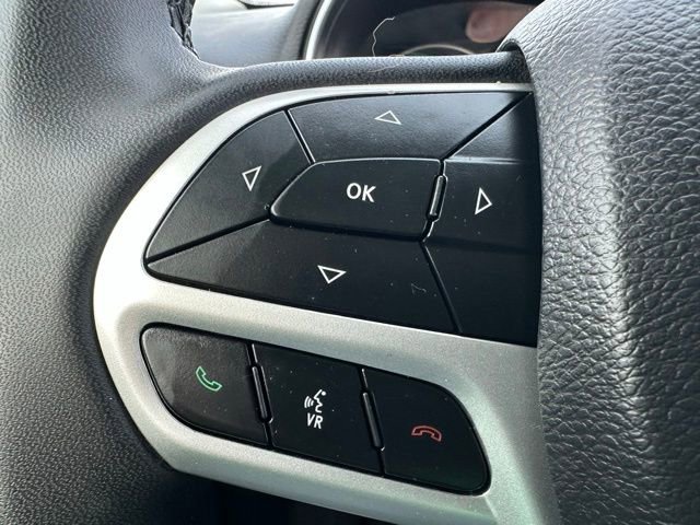 Used 2022 Jeep Cherokee Latitude image 28