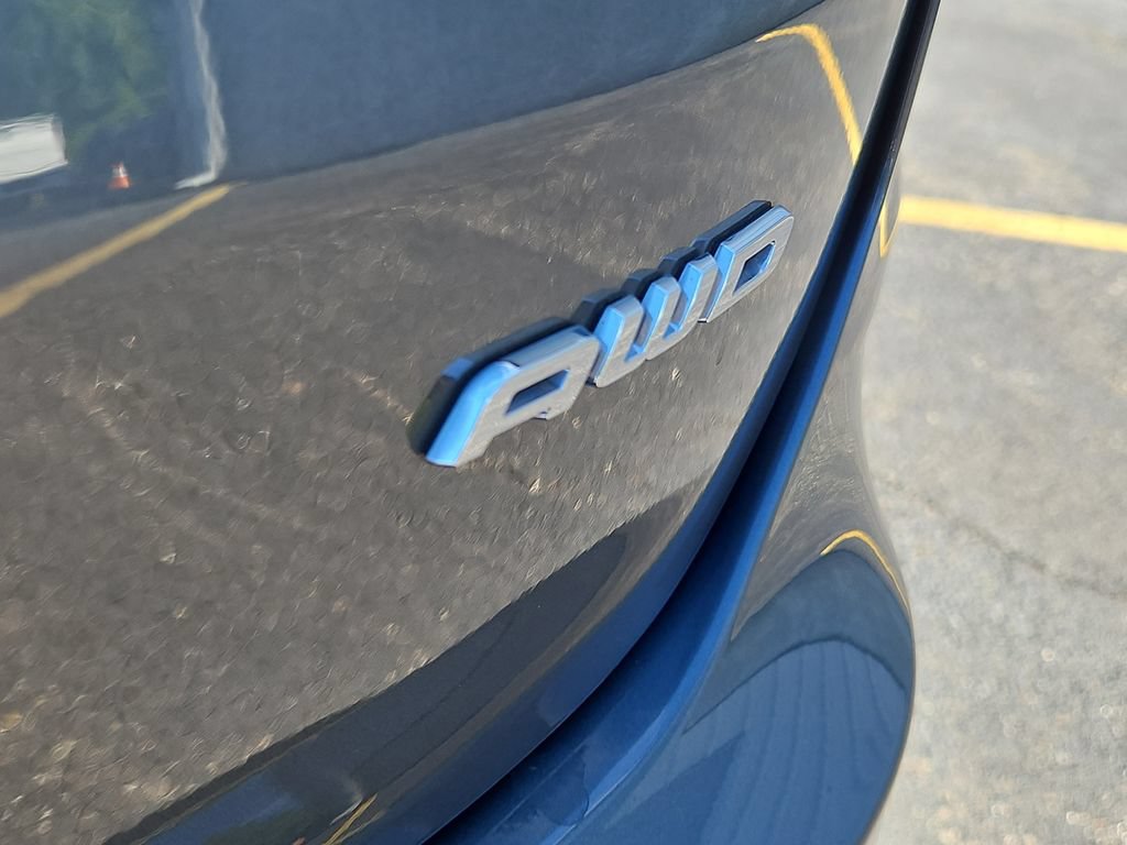 Used 2024 Ford Edge SEL AWD/4WD image 9