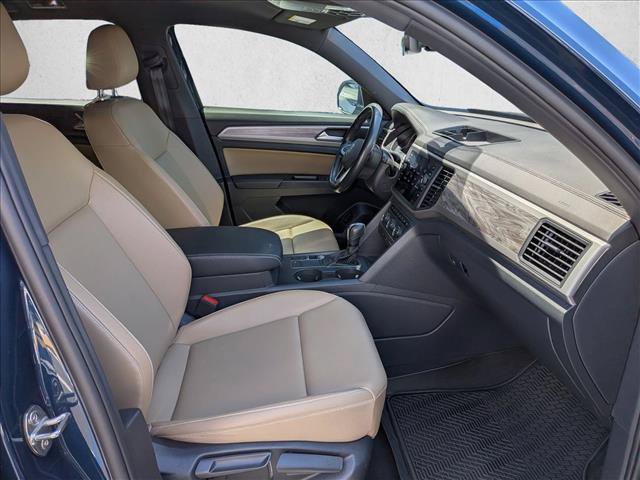 Used 2020 Volkswagen Atlas Cross Sport SE FWD image 20