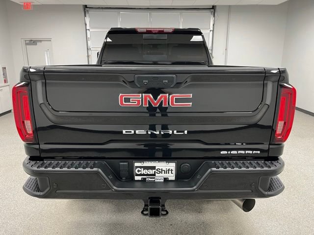 Used 2022 GMC Sierra 3500 Denali w/ Denali Ultimate Package AWD/4WD image 9